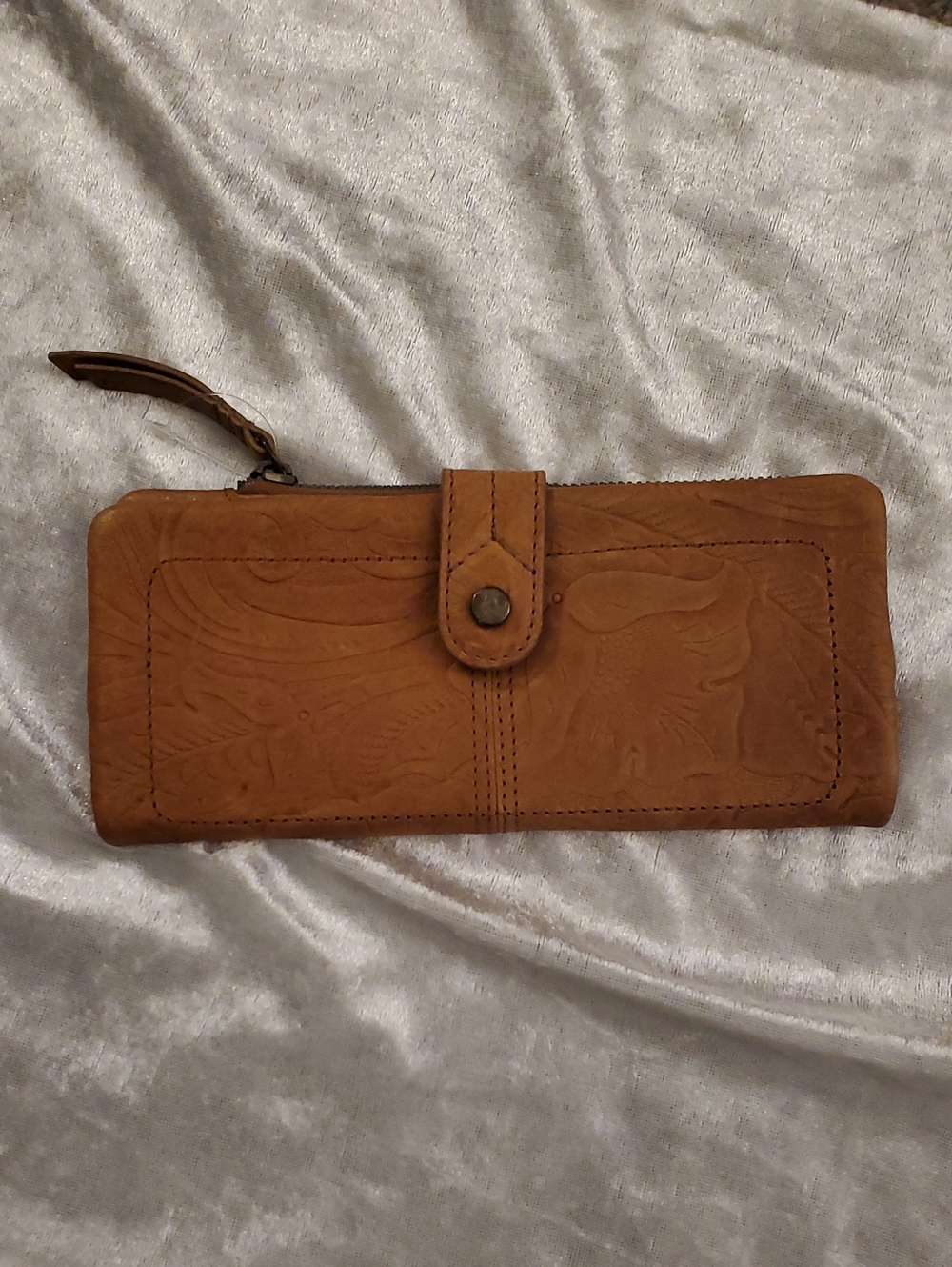 Classic Embossed Genuine Leather Wallet - Tan NWOT